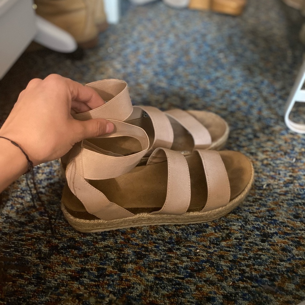 Womens sandals